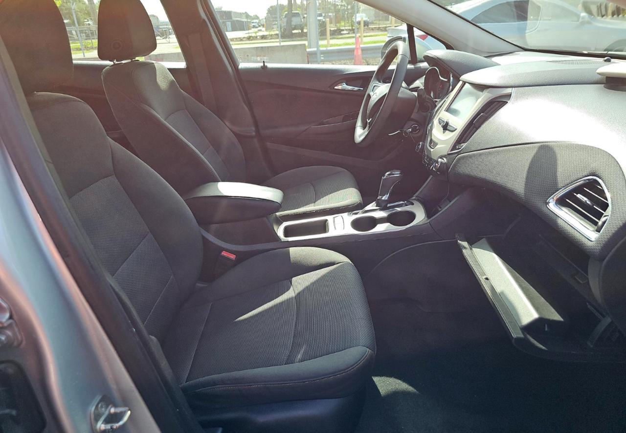 Chevrolet Cruze  2018