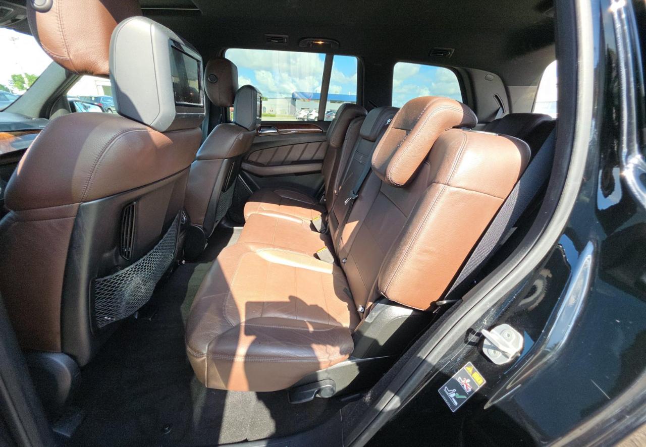 Mercedes-Benz GL  2016