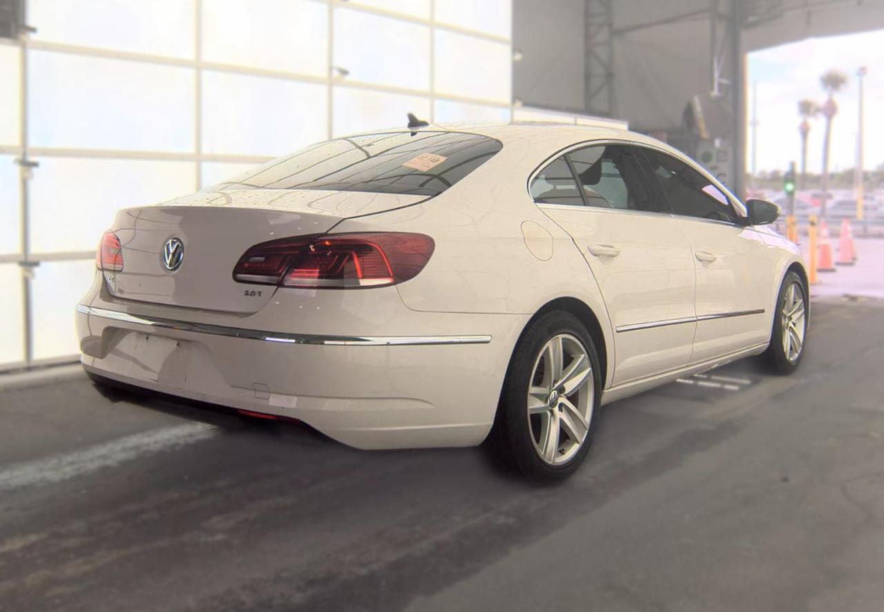 Volkswagen CC  2013