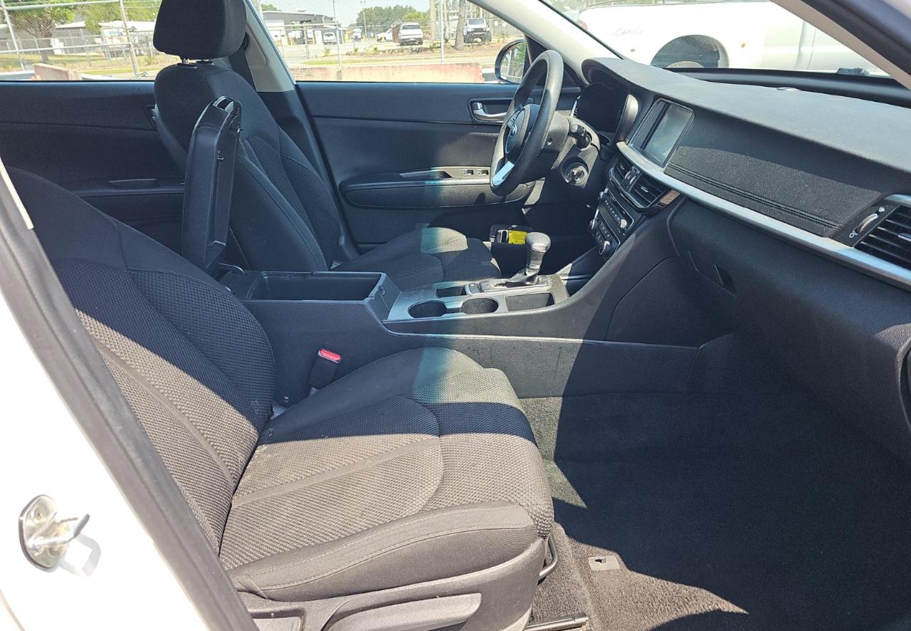 Kia Optima  2020