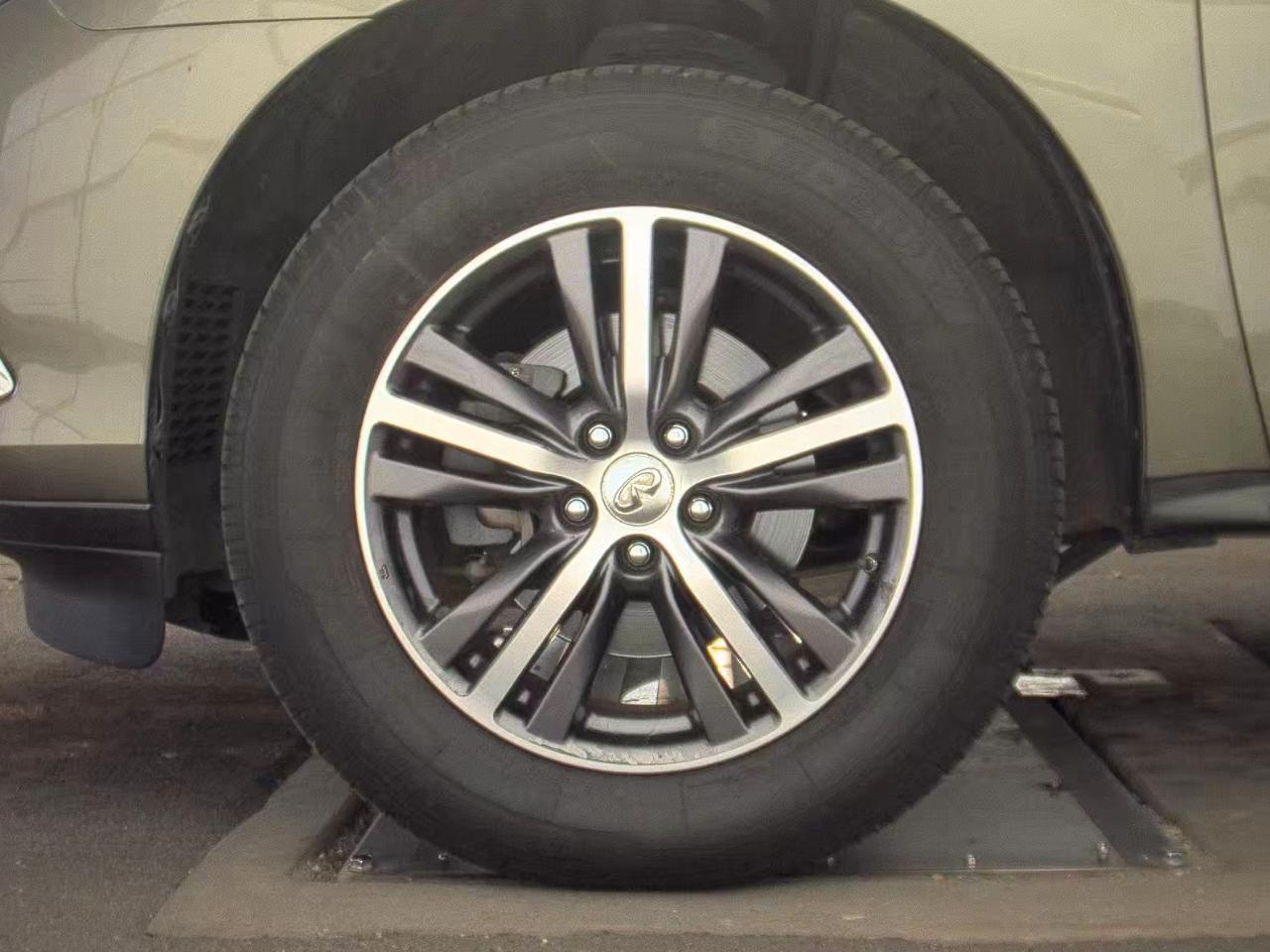 Infiniti QX60  2017