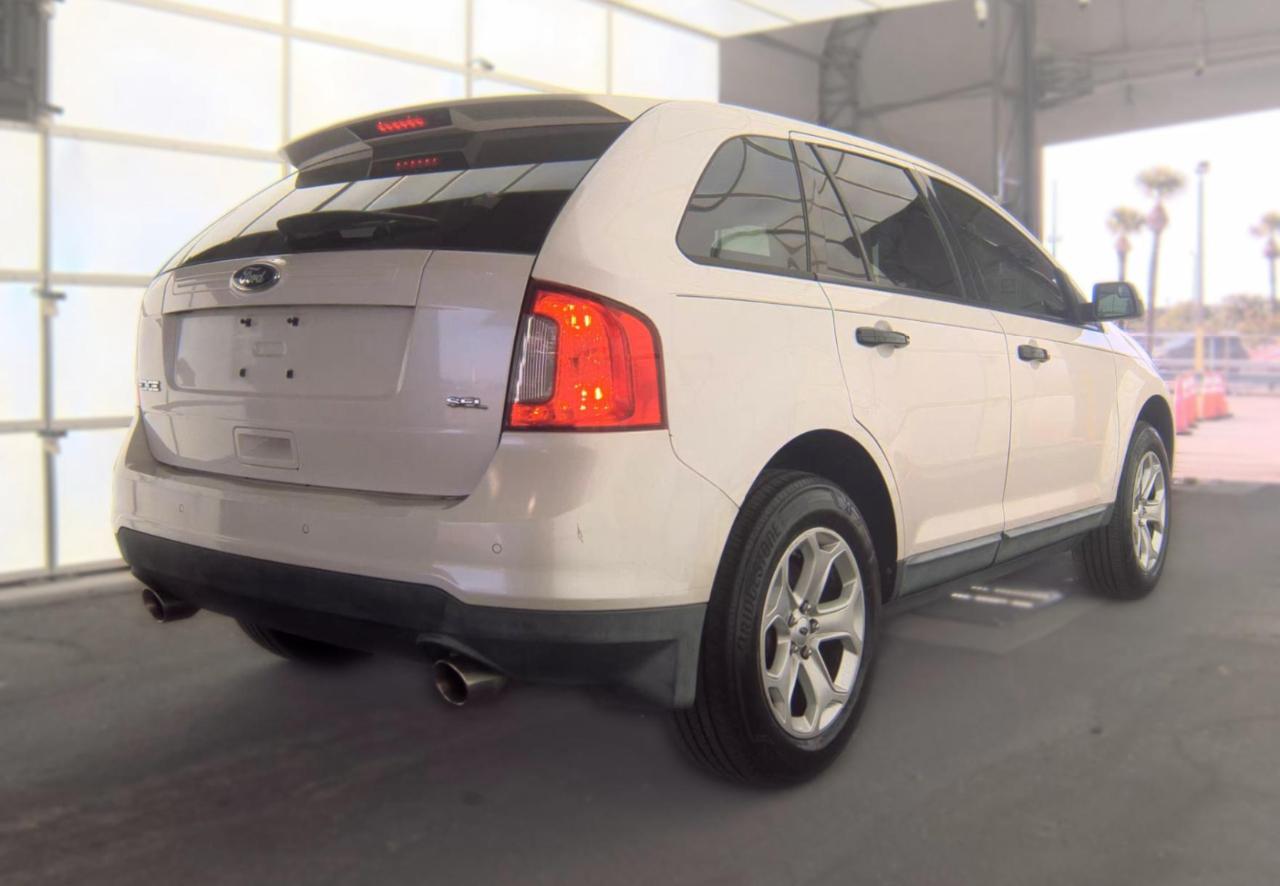 Ford Edge  2011