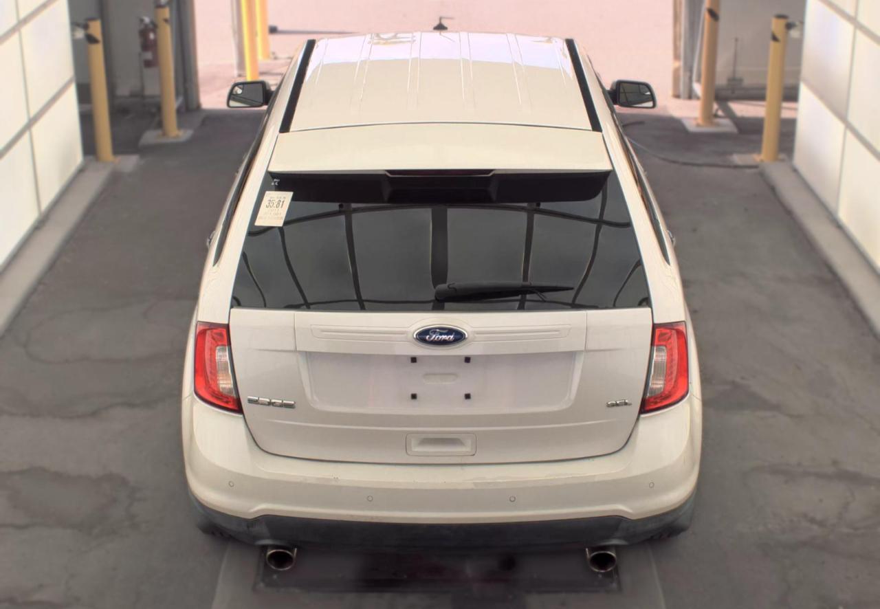 Ford Edge  2011