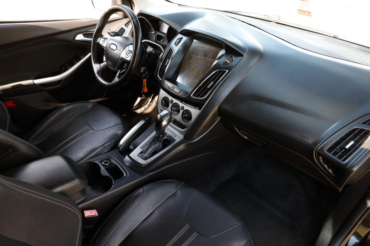 Ford Focus  2013