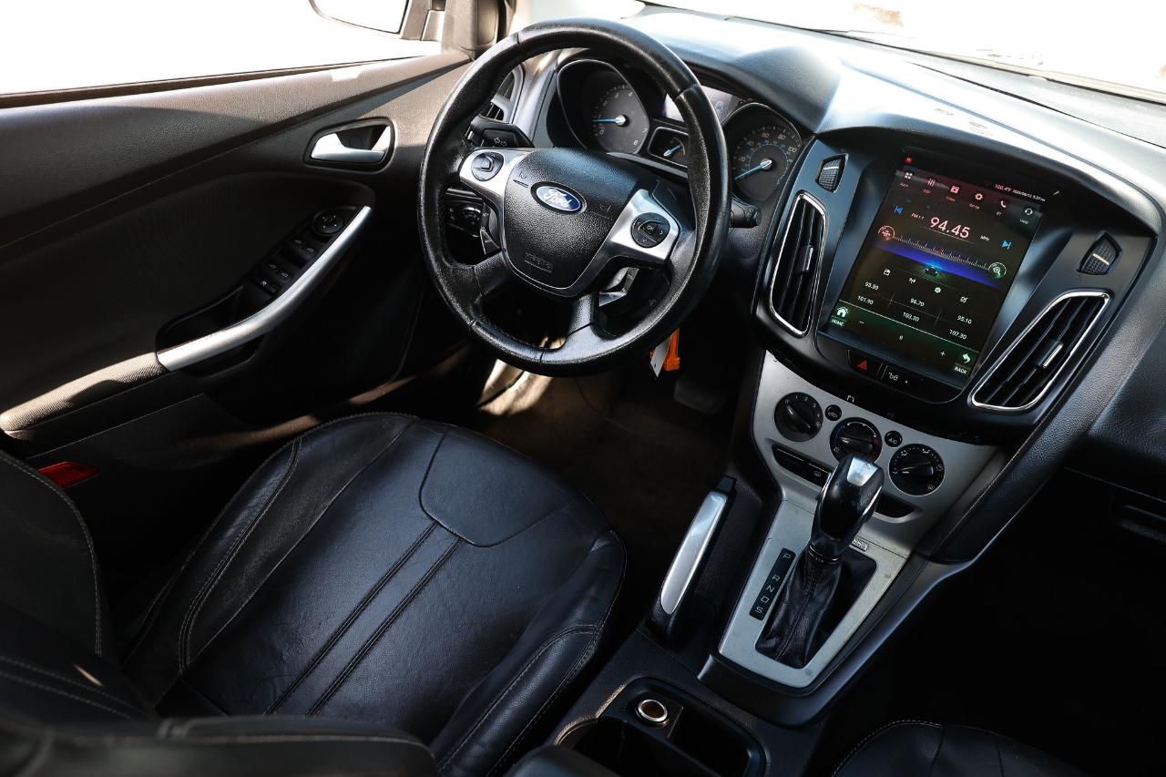 Ford Focus  2013