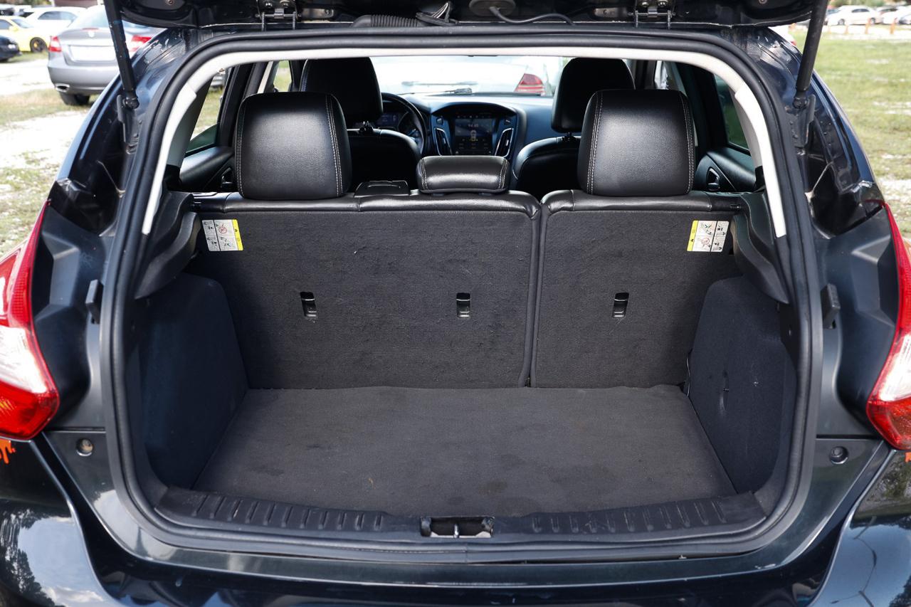 Ford Focus  2013