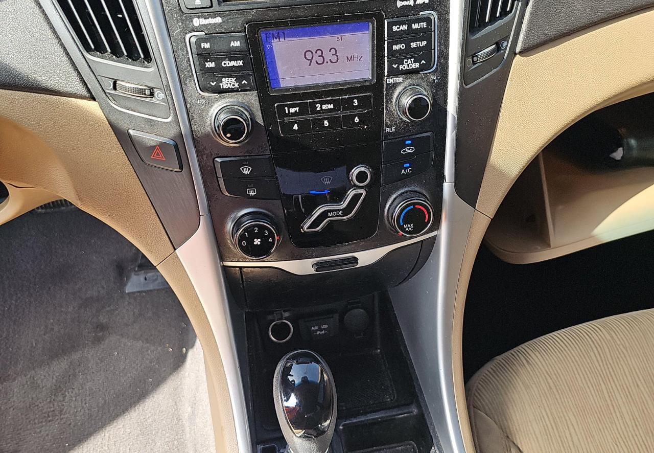 Hyundai Sonata  2011