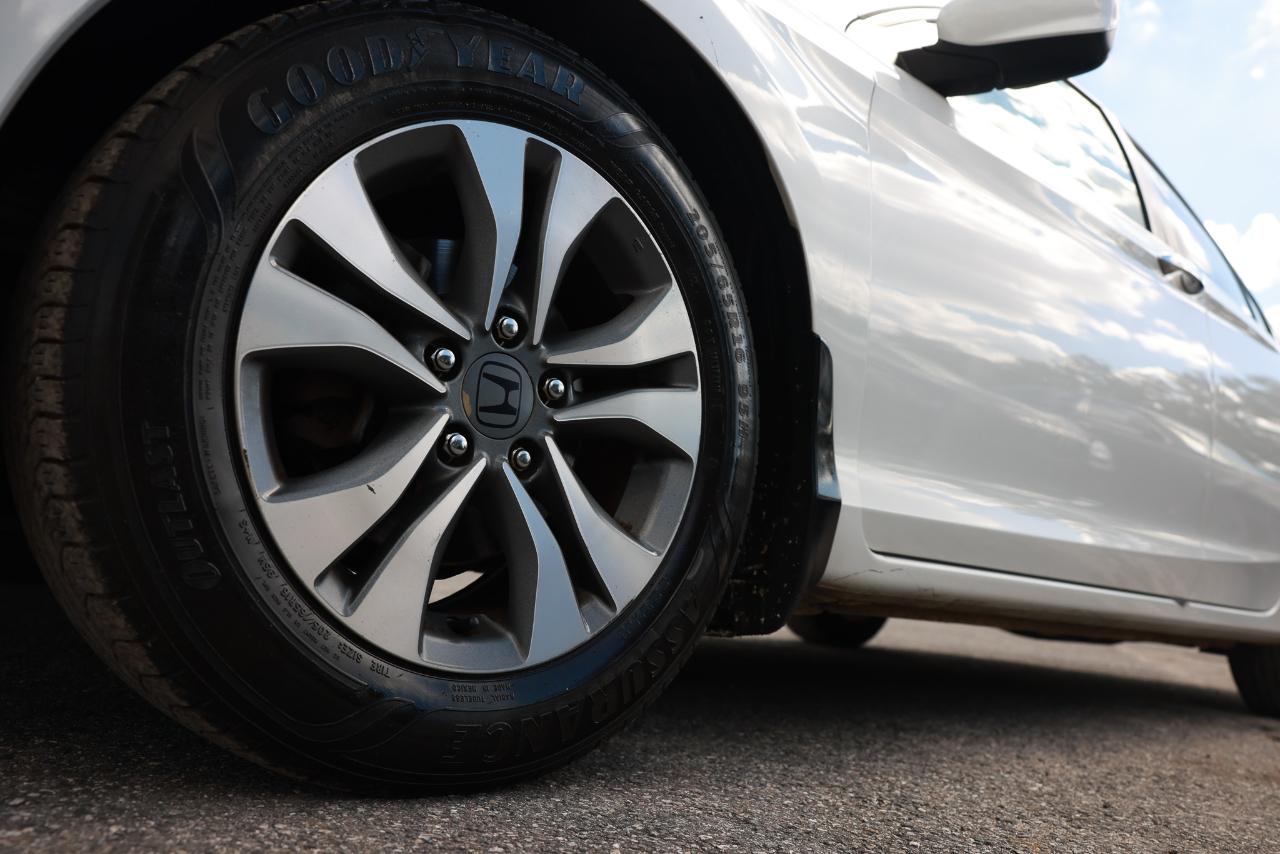 Honda Accord Sdn  2013
