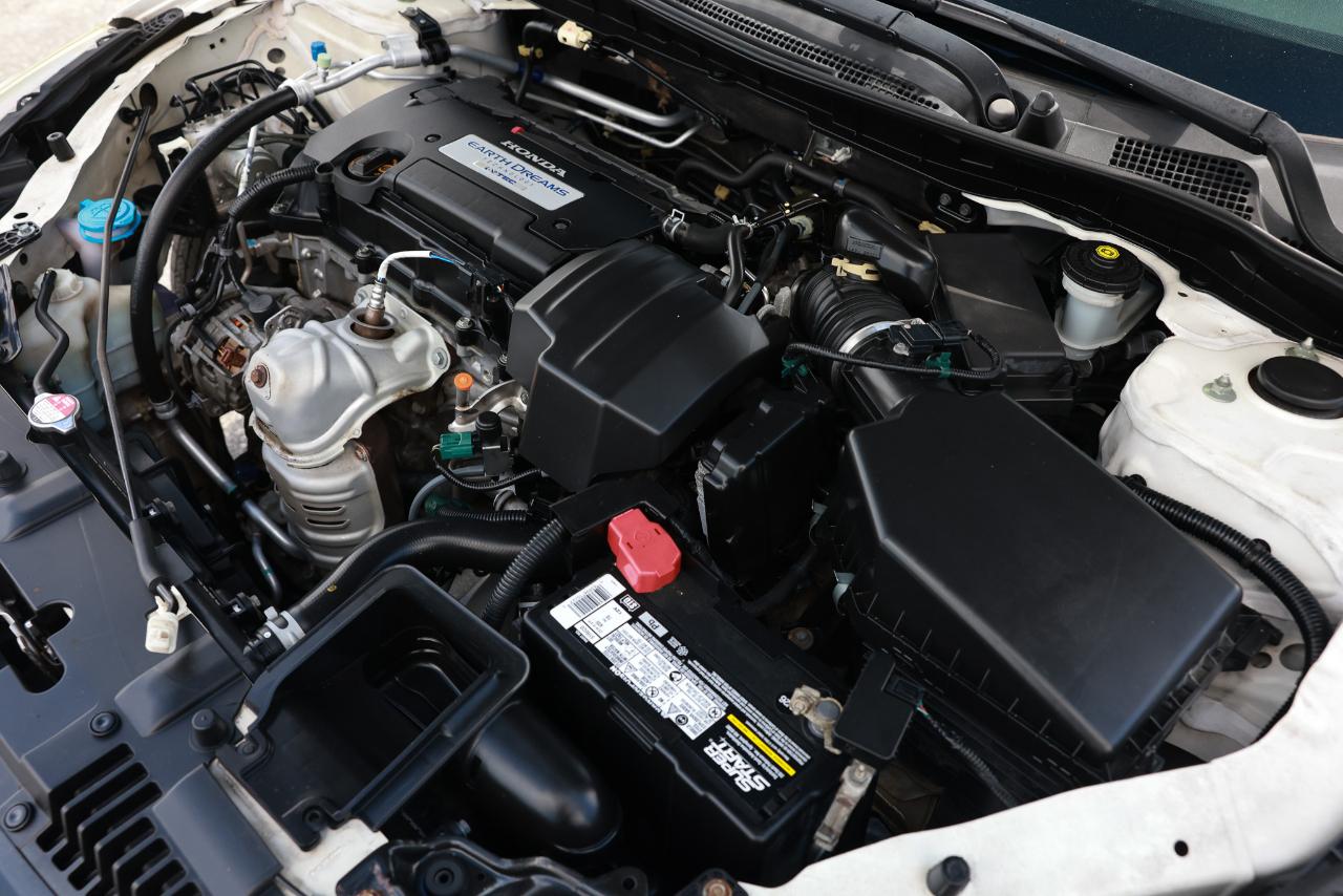 Honda Accord Sdn  2013