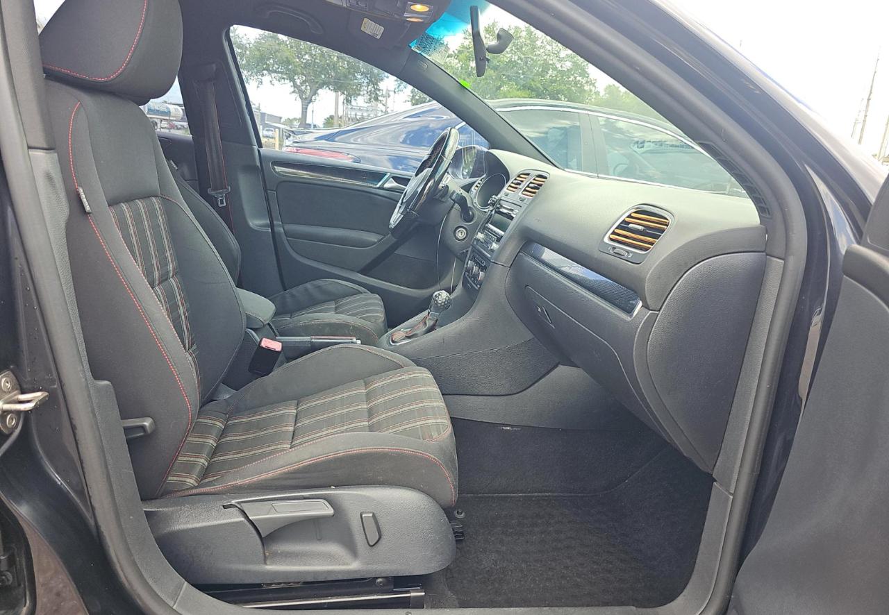 Volkswagen GTI  2014