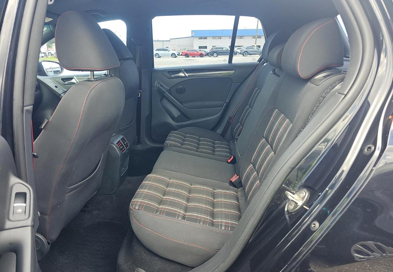 Volkswagen GTI  2014