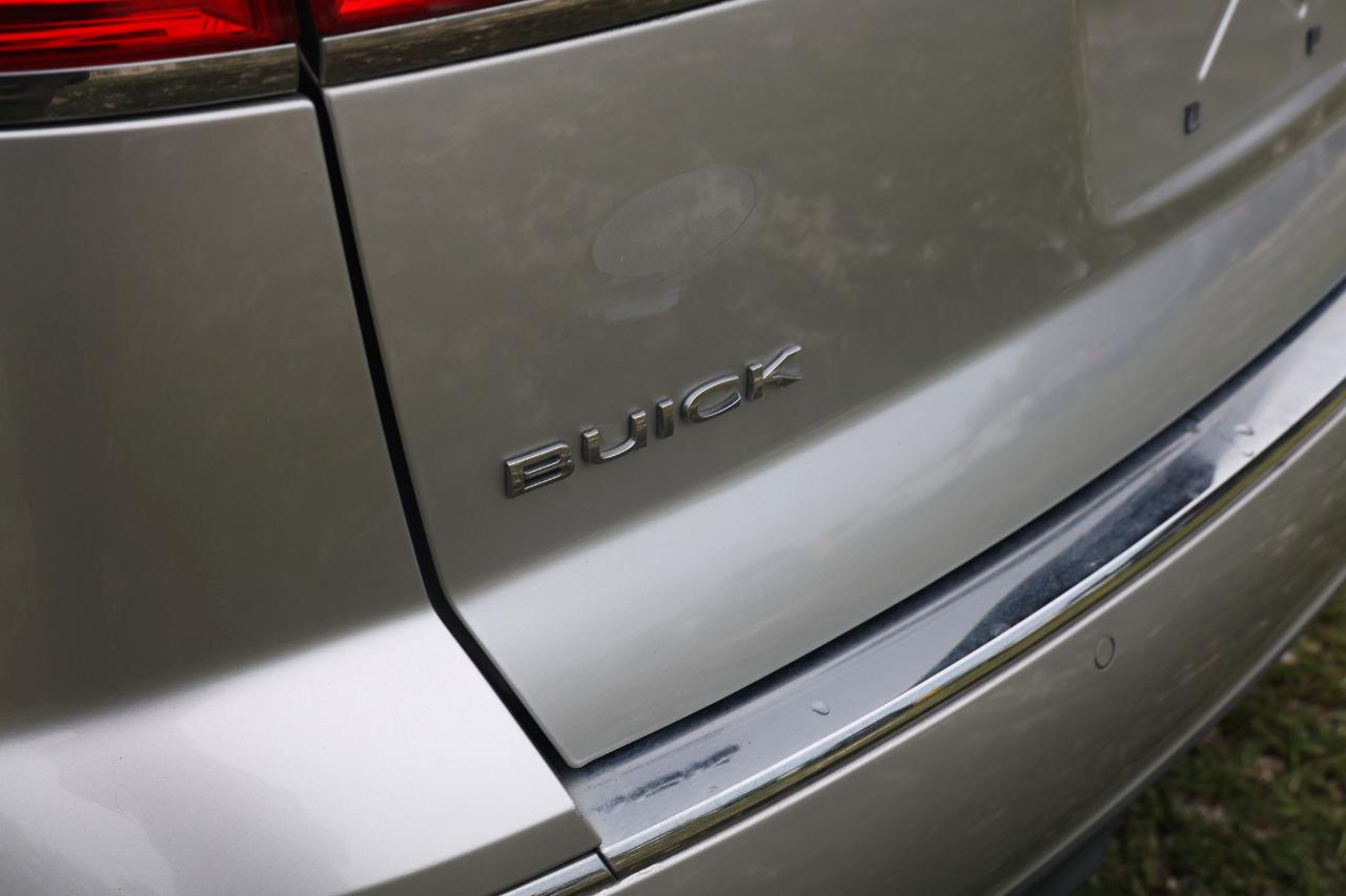 Buick Enclave  2016