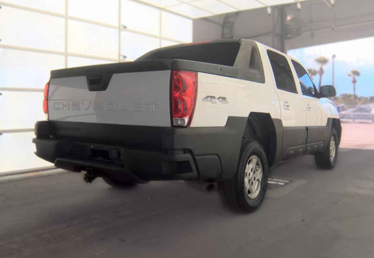 Chevrolet Avalanche  2003
