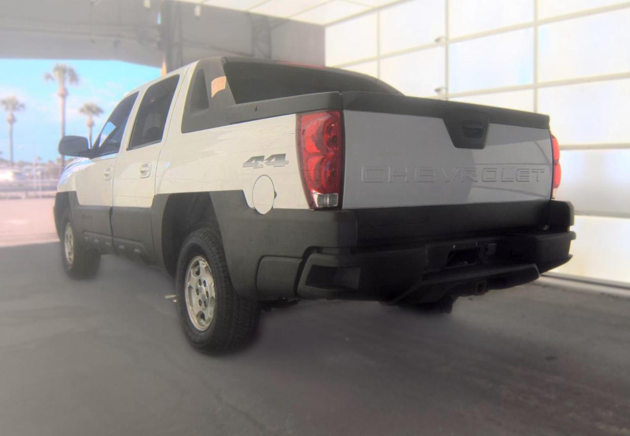Chevrolet Avalanche  2003