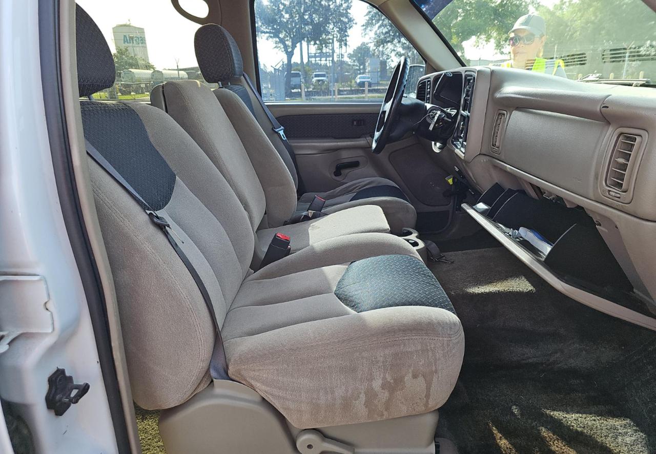 Chevrolet Avalanche  2003