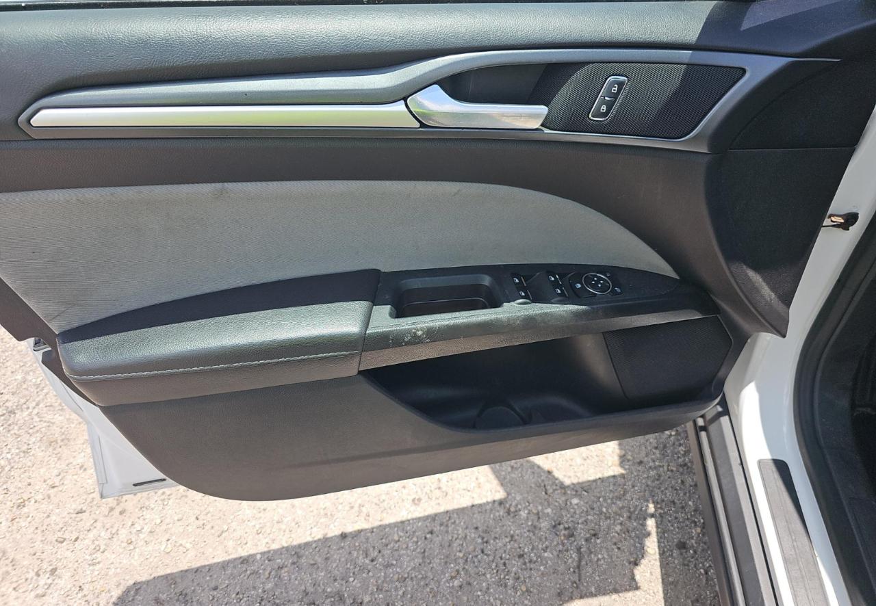 Ford Fusion  2014