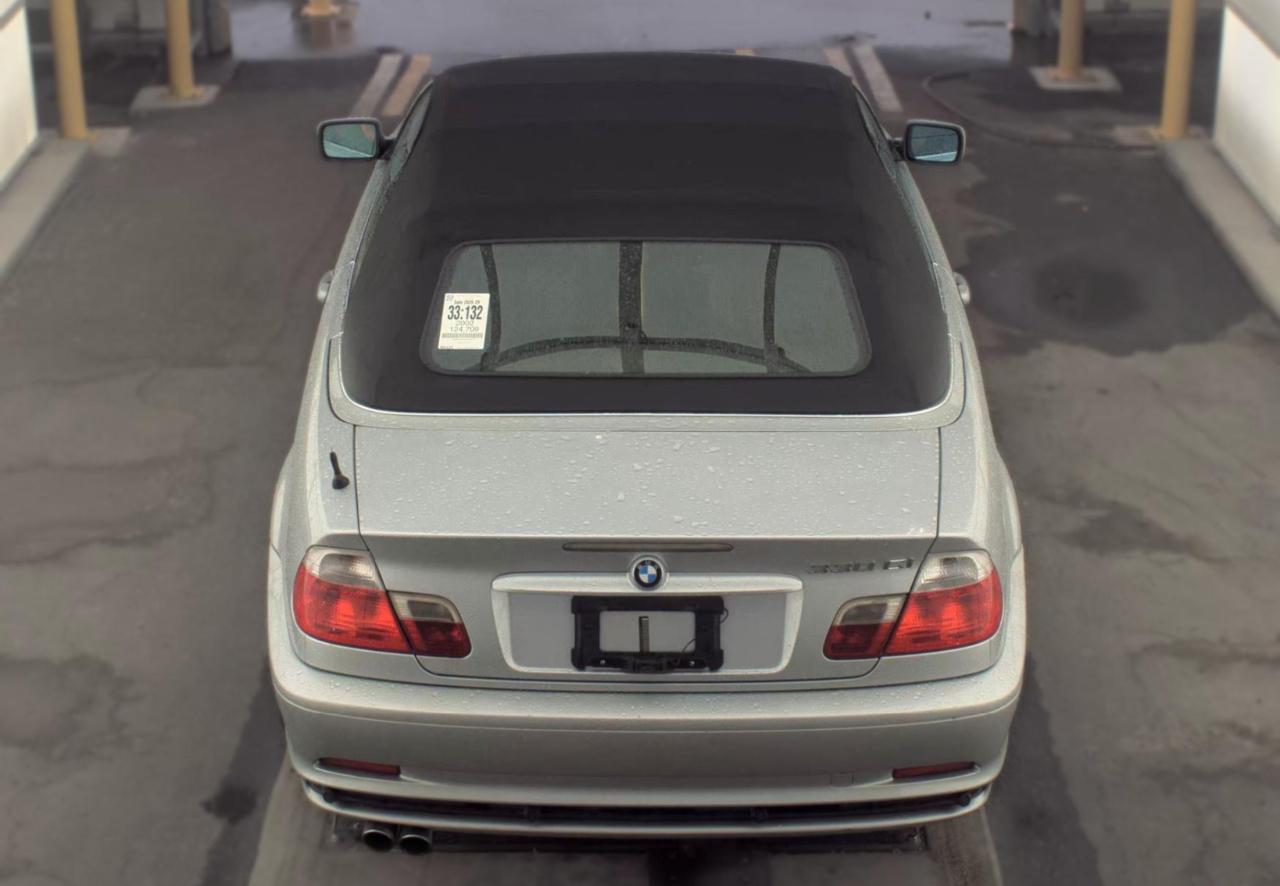 BMW 3 Series  2002