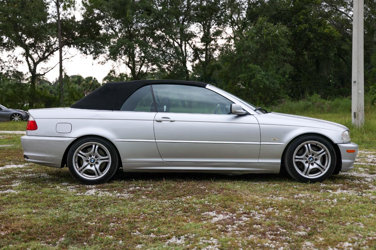 BMW 3 Series  2002