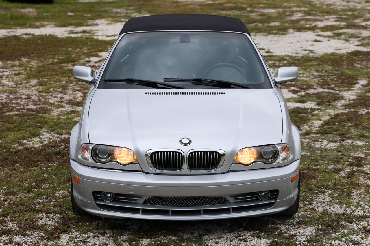 BMW 3 Series  2002