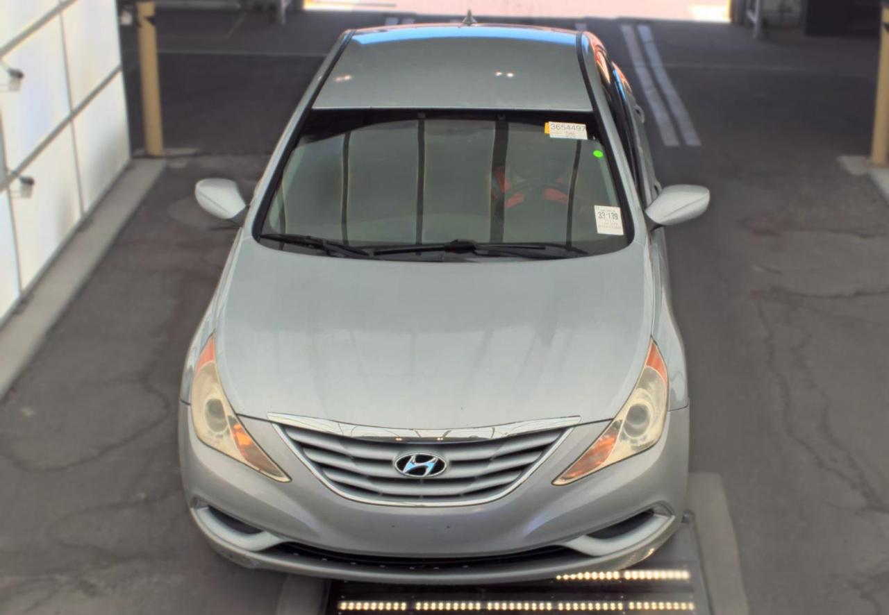 Hyundai Sonata  2011