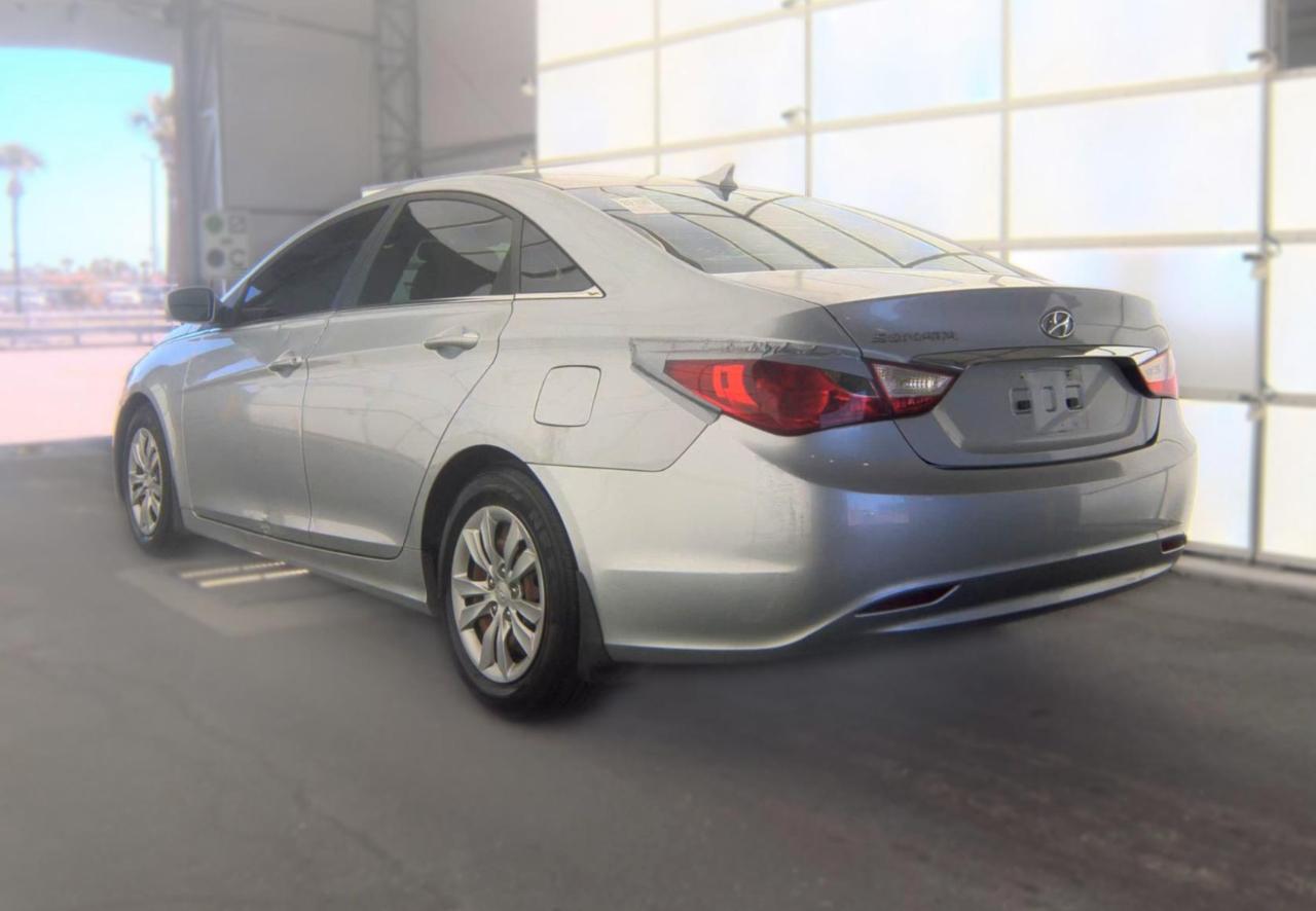 Hyundai Sonata  2011