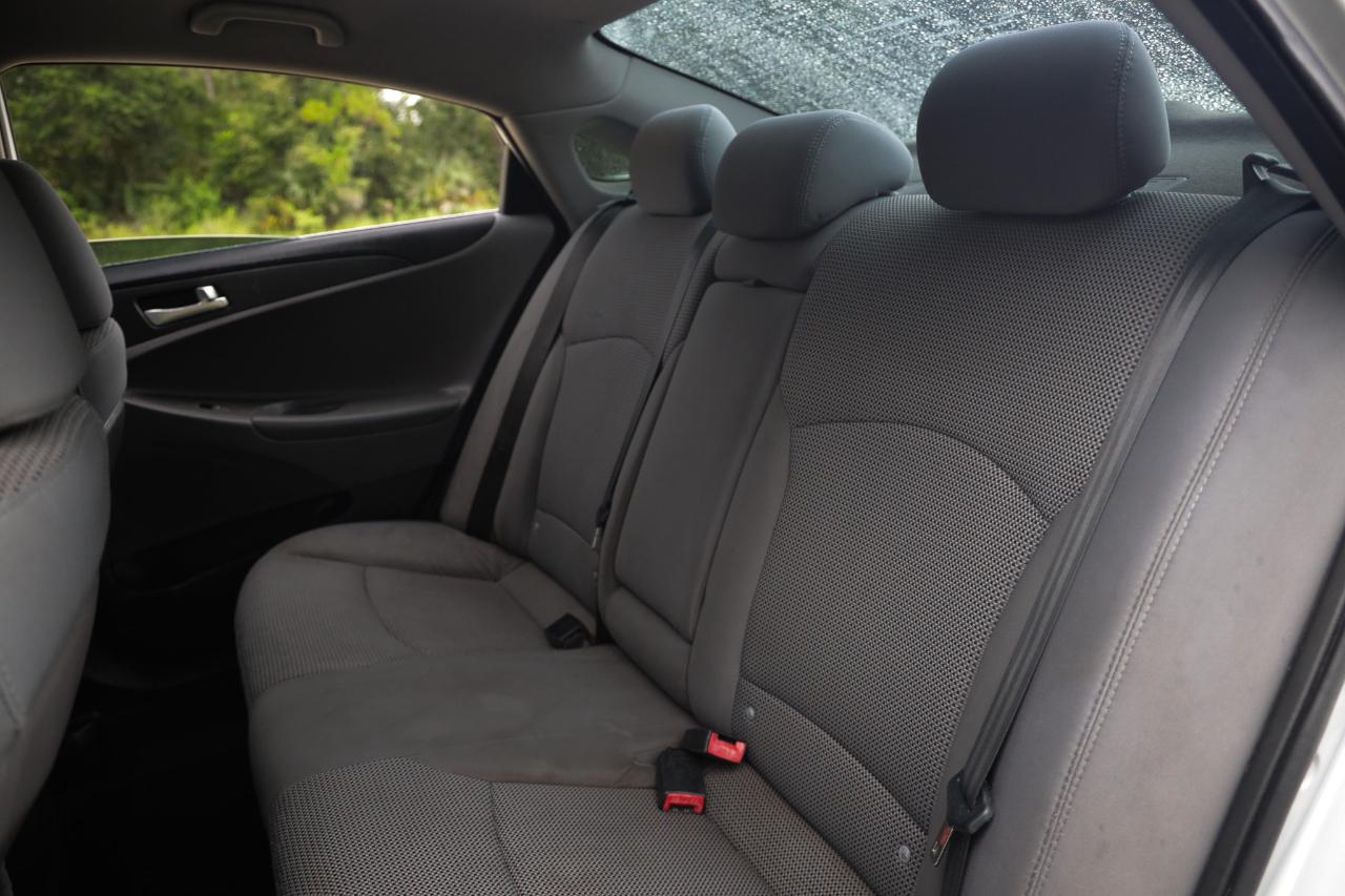Hyundai Sonata  2011
