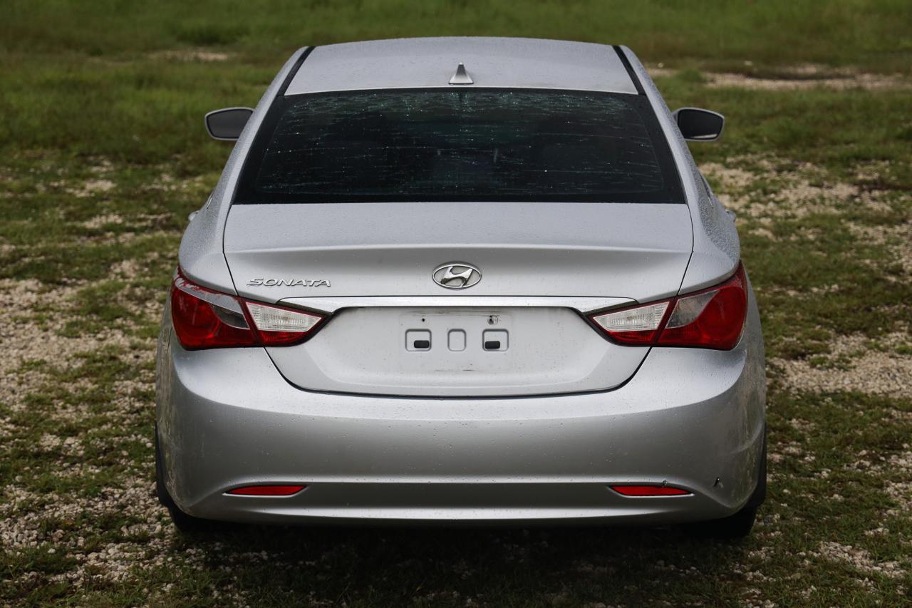 Hyundai Sonata  2011