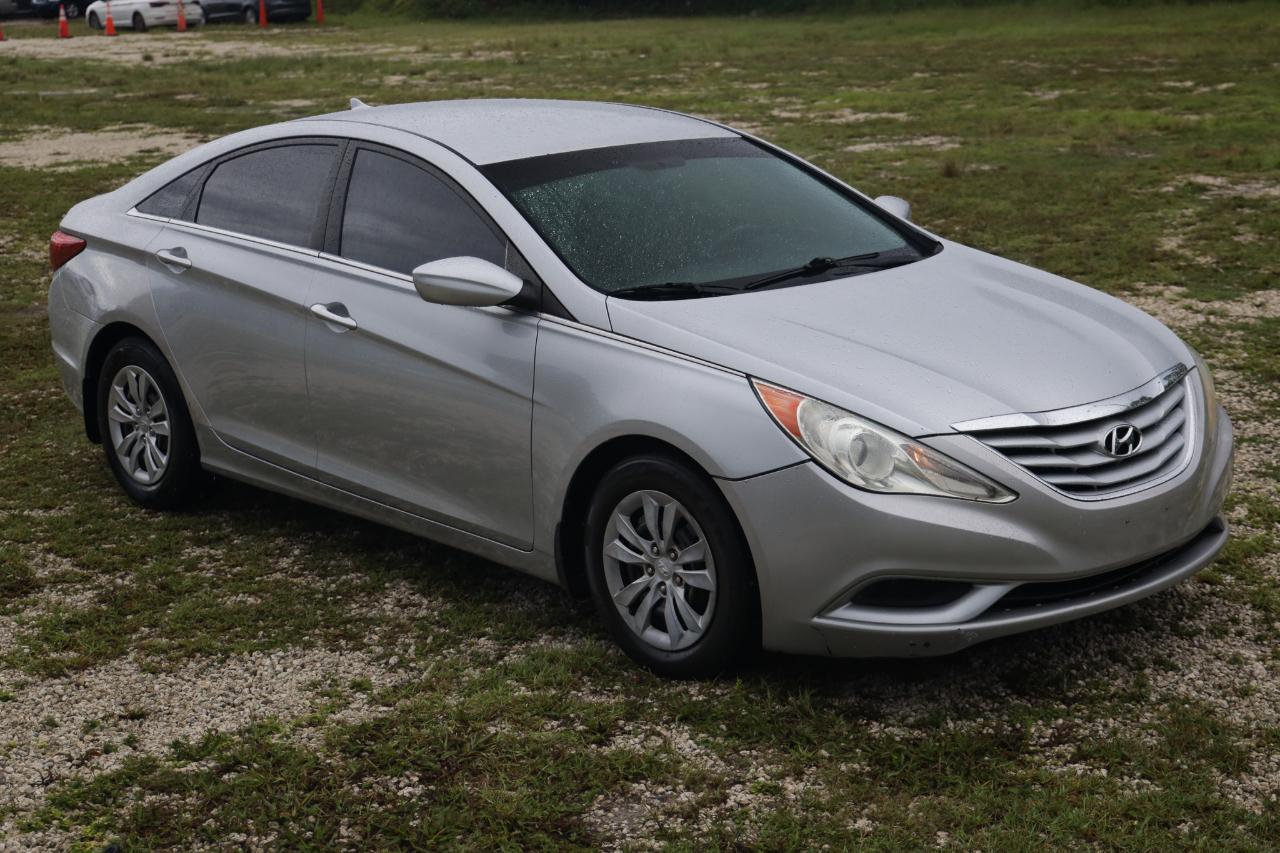 Hyundai Sonata  2011