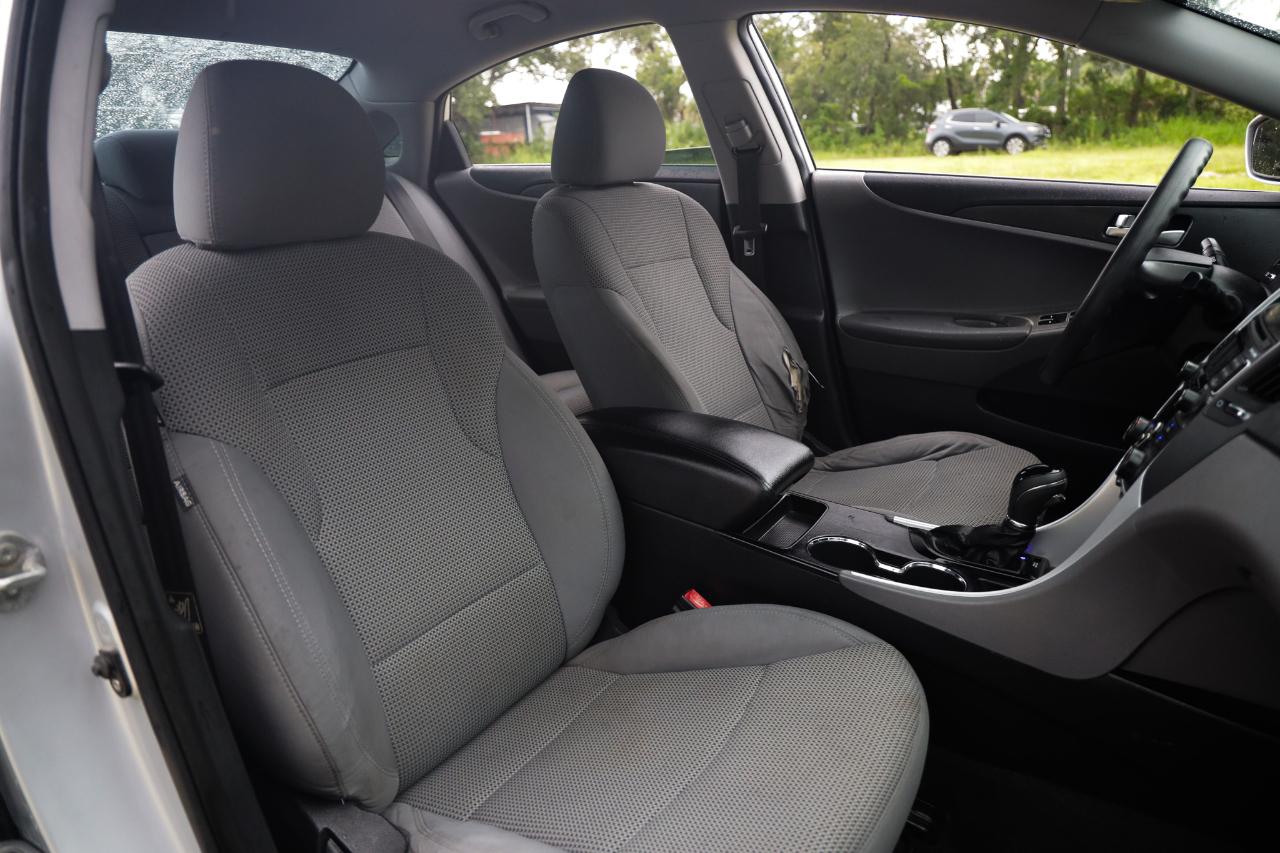 Hyundai Sonata  2011