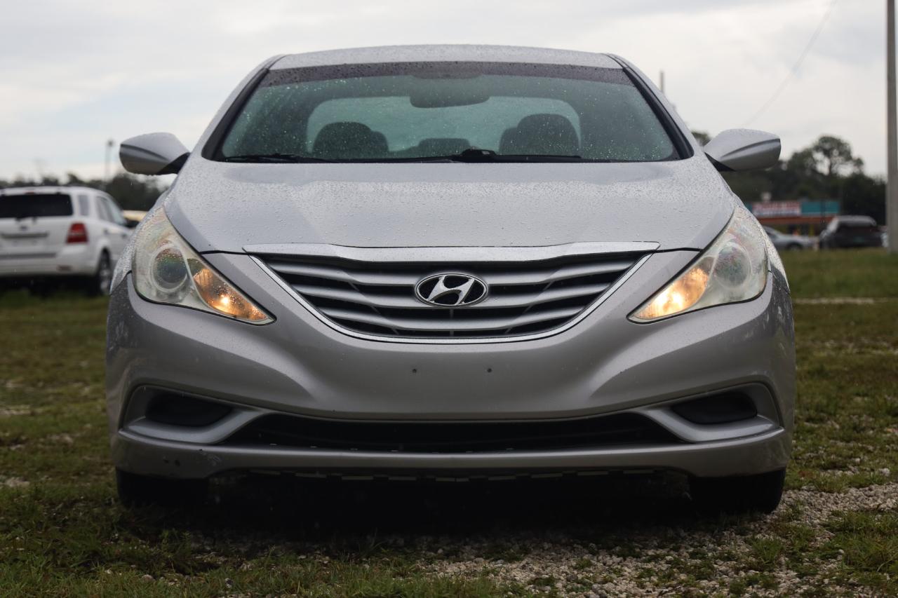 Hyundai Sonata  2011
