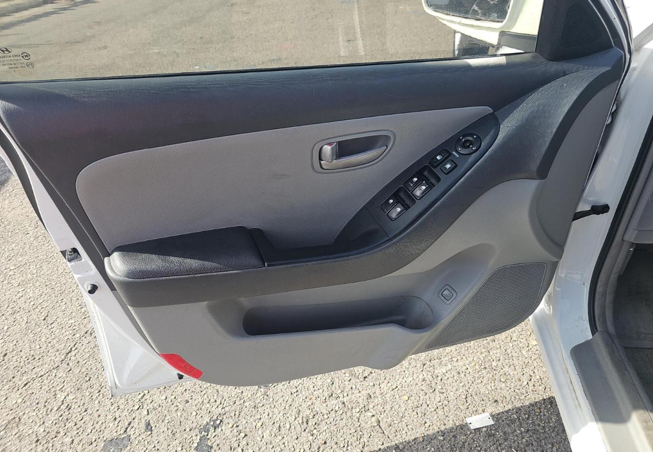 Hyundai Elantra  2007