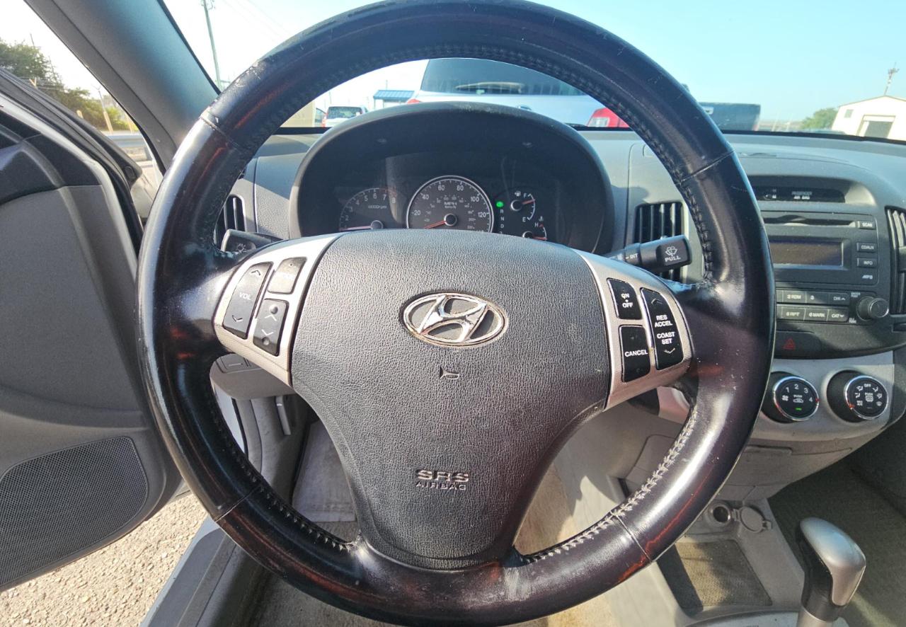 Hyundai Elantra  2007