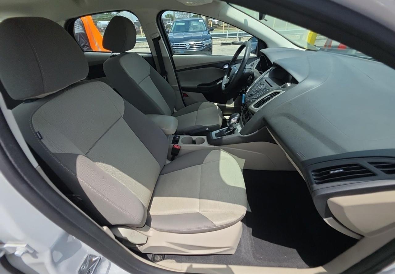 Ford Focus  2014