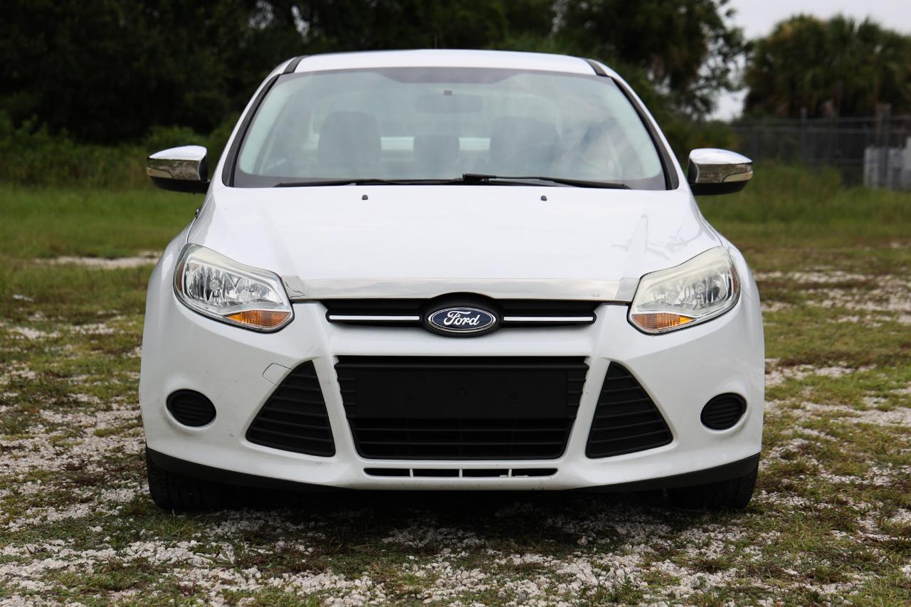 Ford Focus  2014