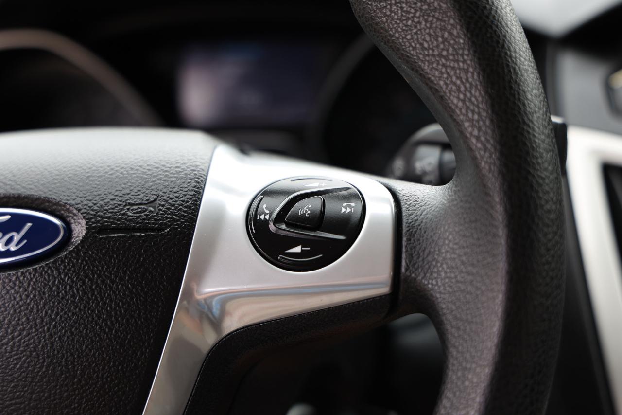 Ford Focus  2014