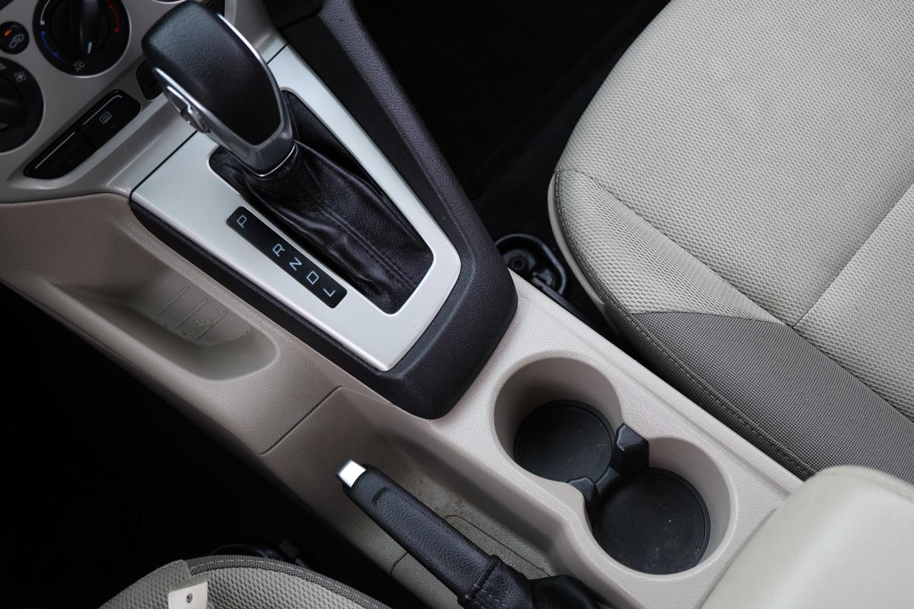 Ford Focus  2014