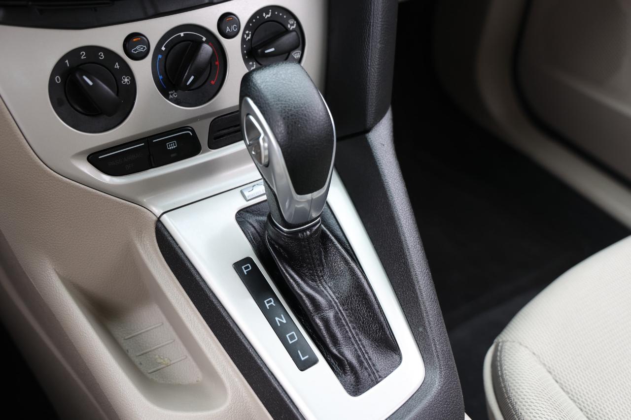 Ford Focus  2014