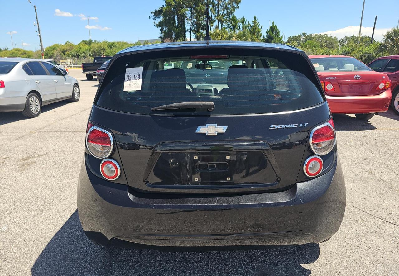 Chevrolet Sonic  2014