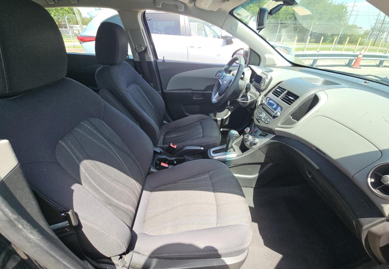 Chevrolet Sonic  2014