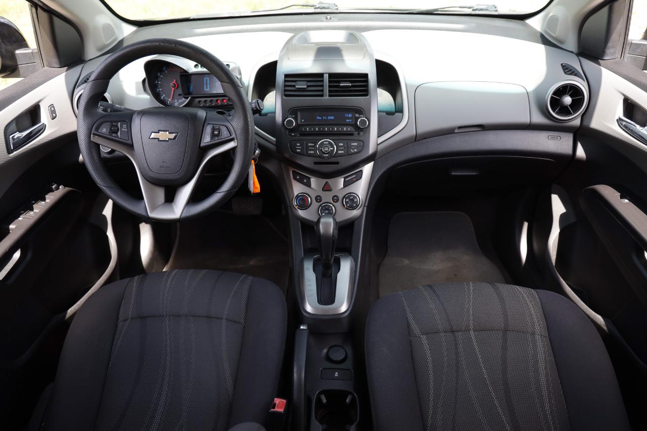 Chevrolet Sonic  2014