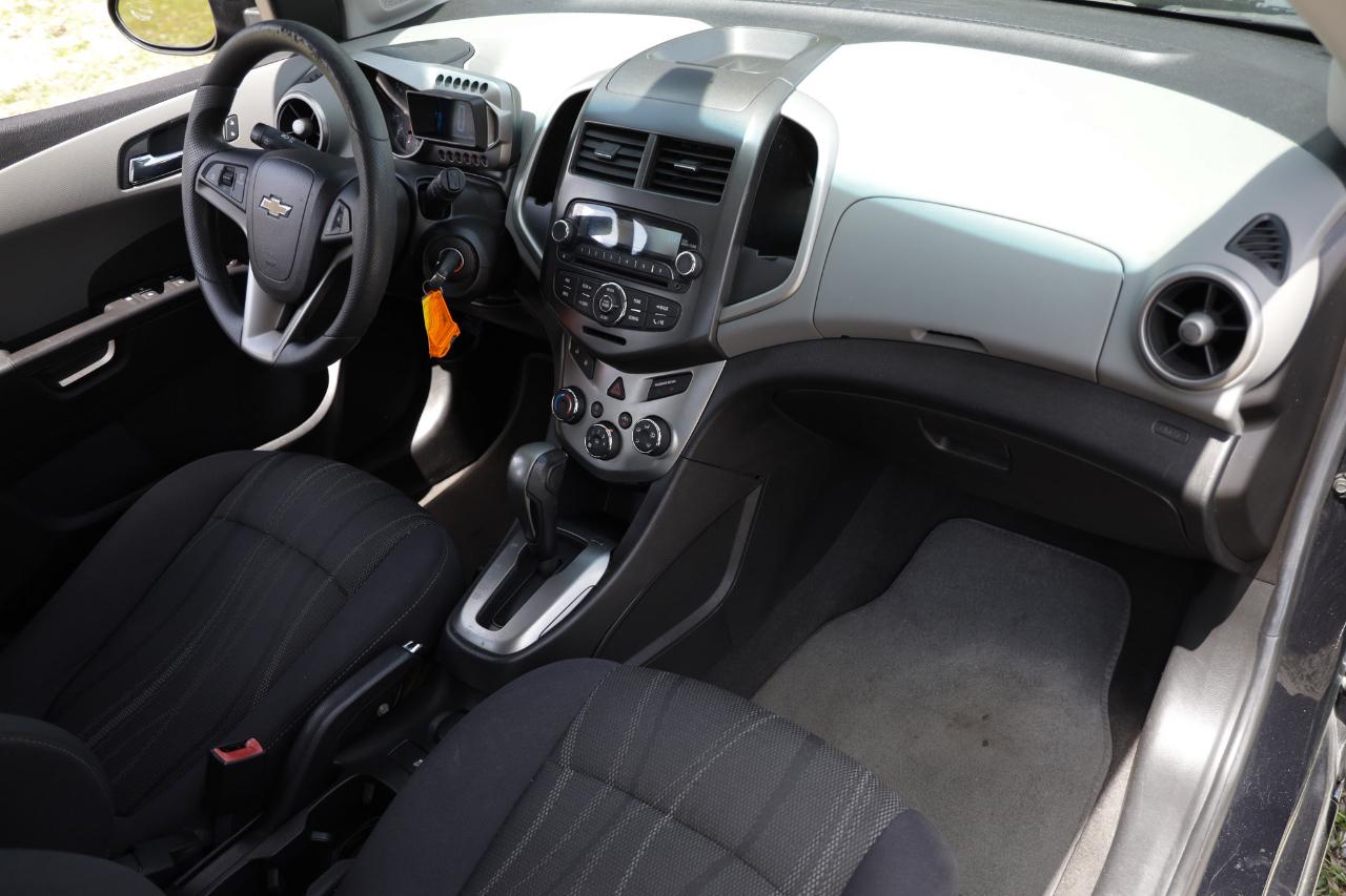 Chevrolet Sonic  2014