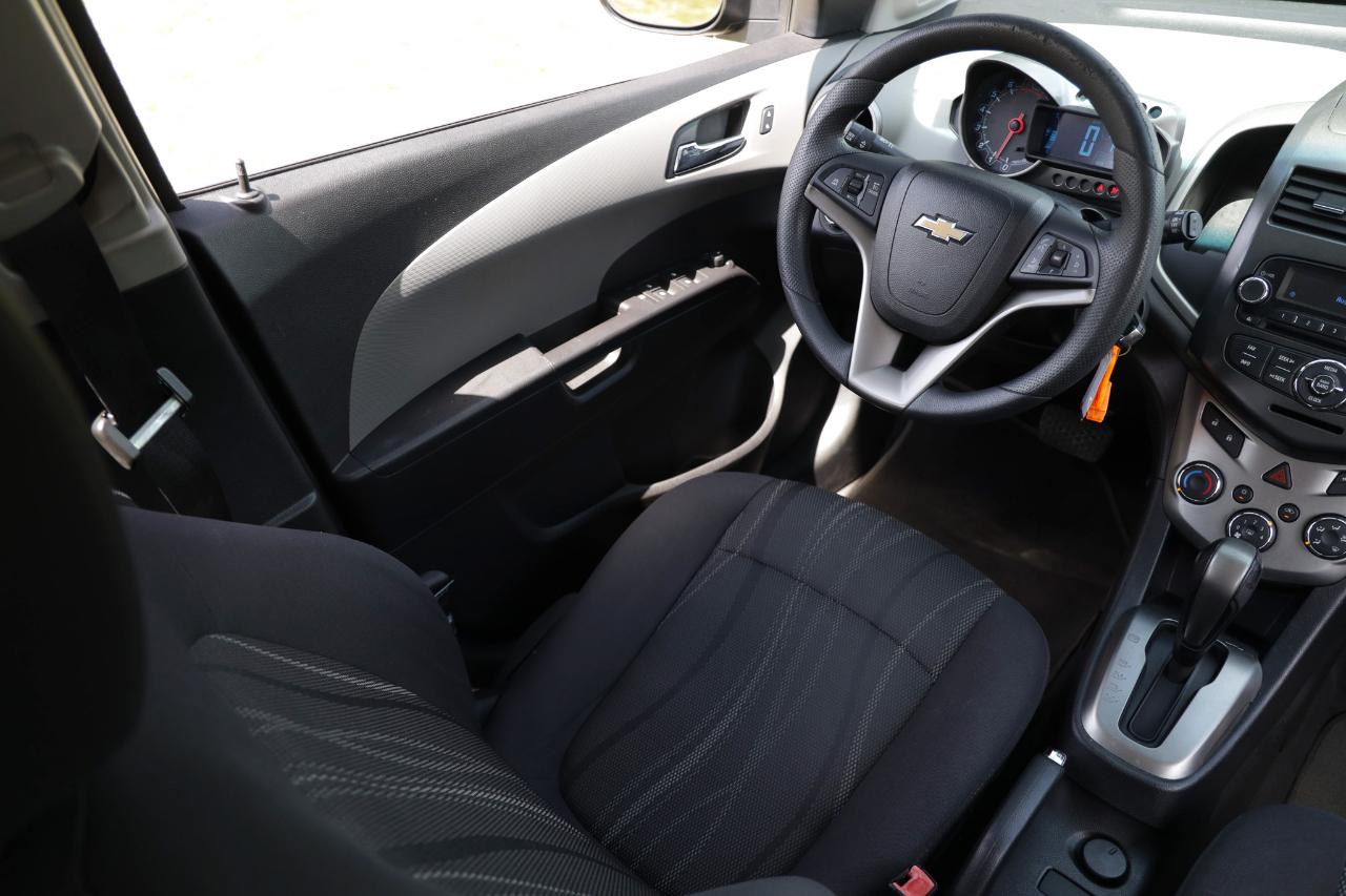 Chevrolet Sonic  2014