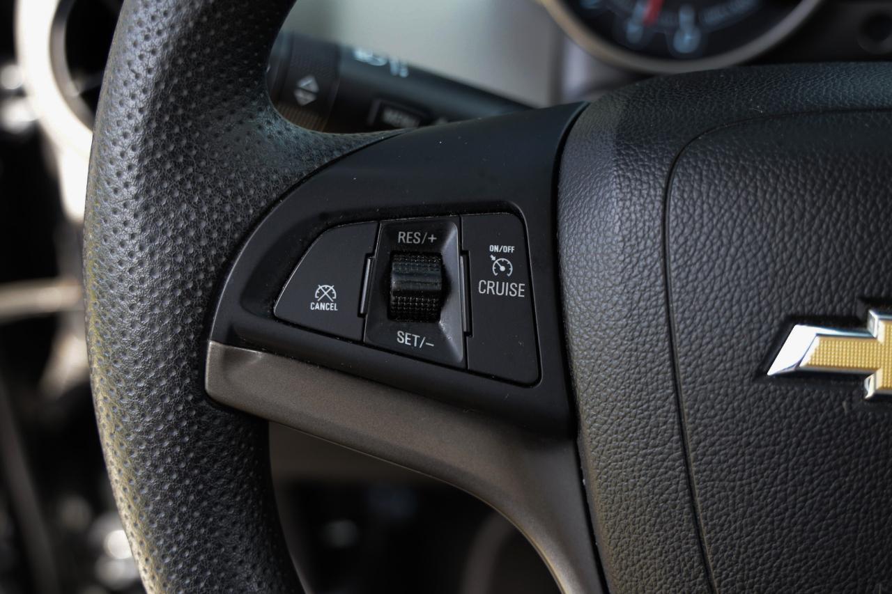 Chevrolet Sonic  2014
