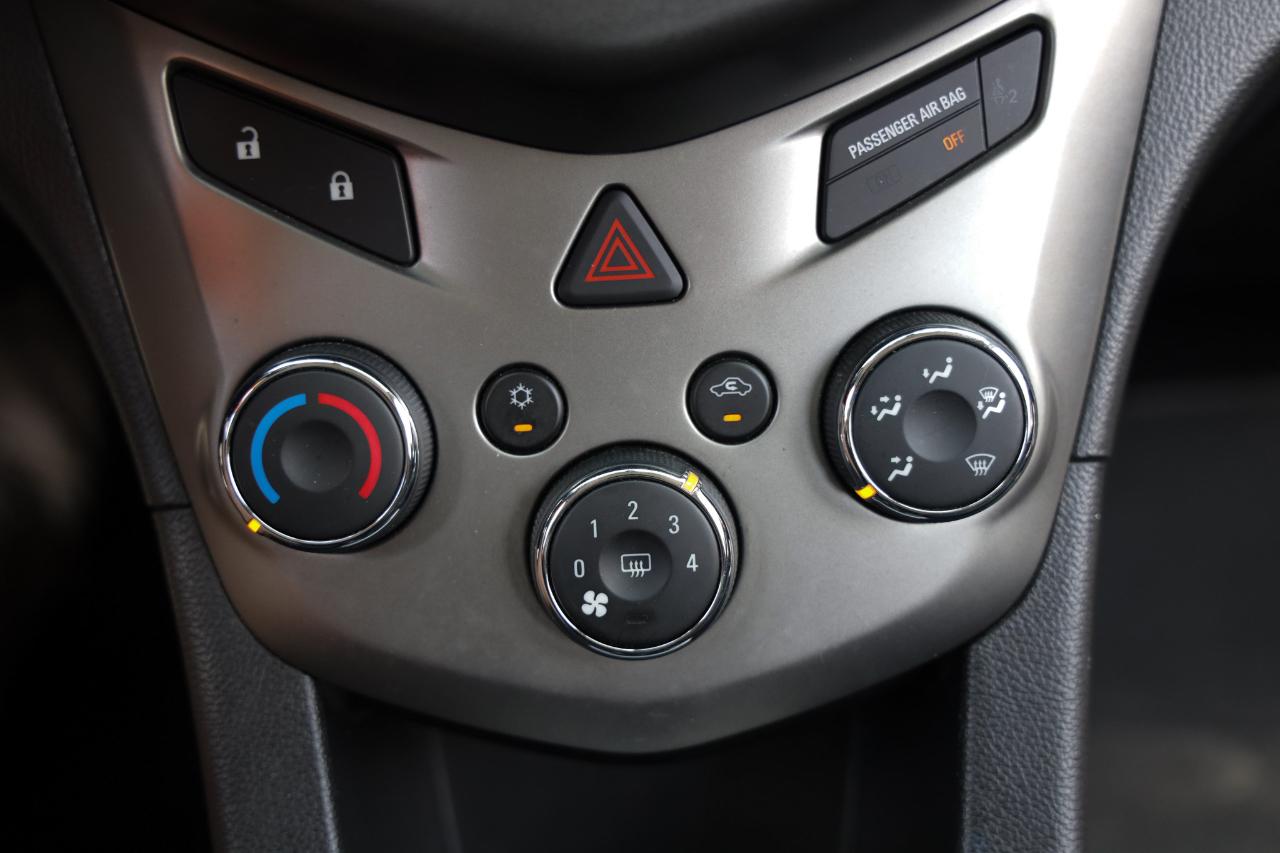 Chevrolet Sonic  2014