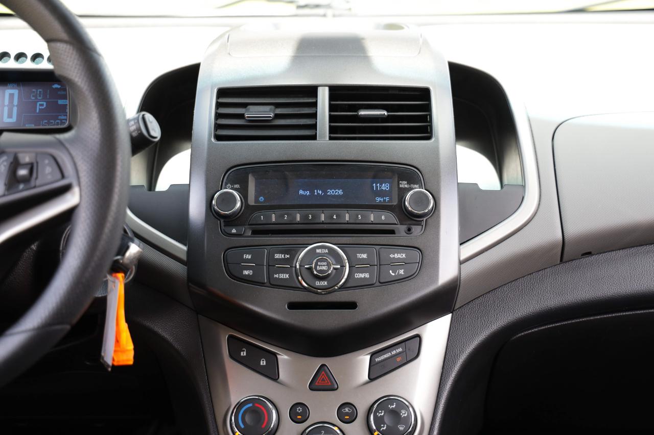 Chevrolet Sonic  2014