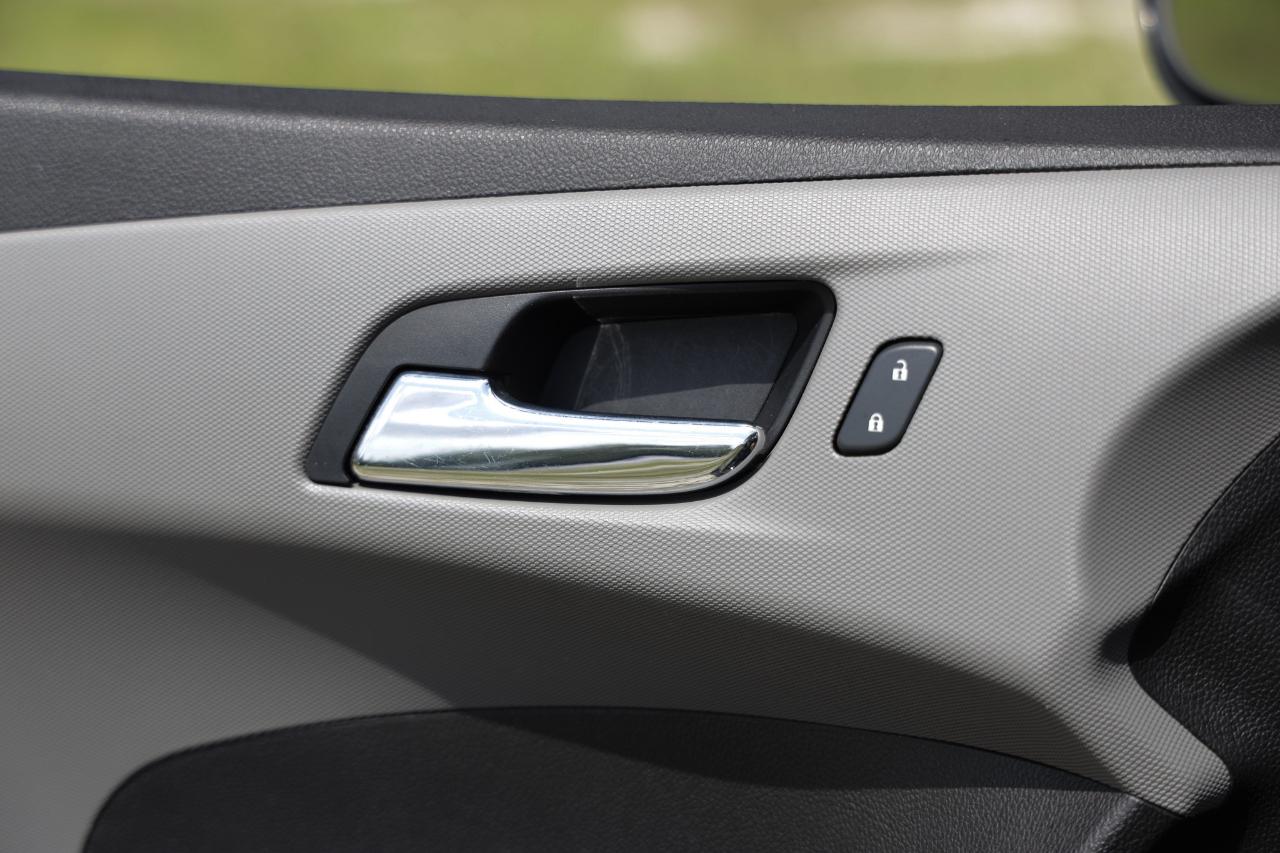 Chevrolet Sonic  2014