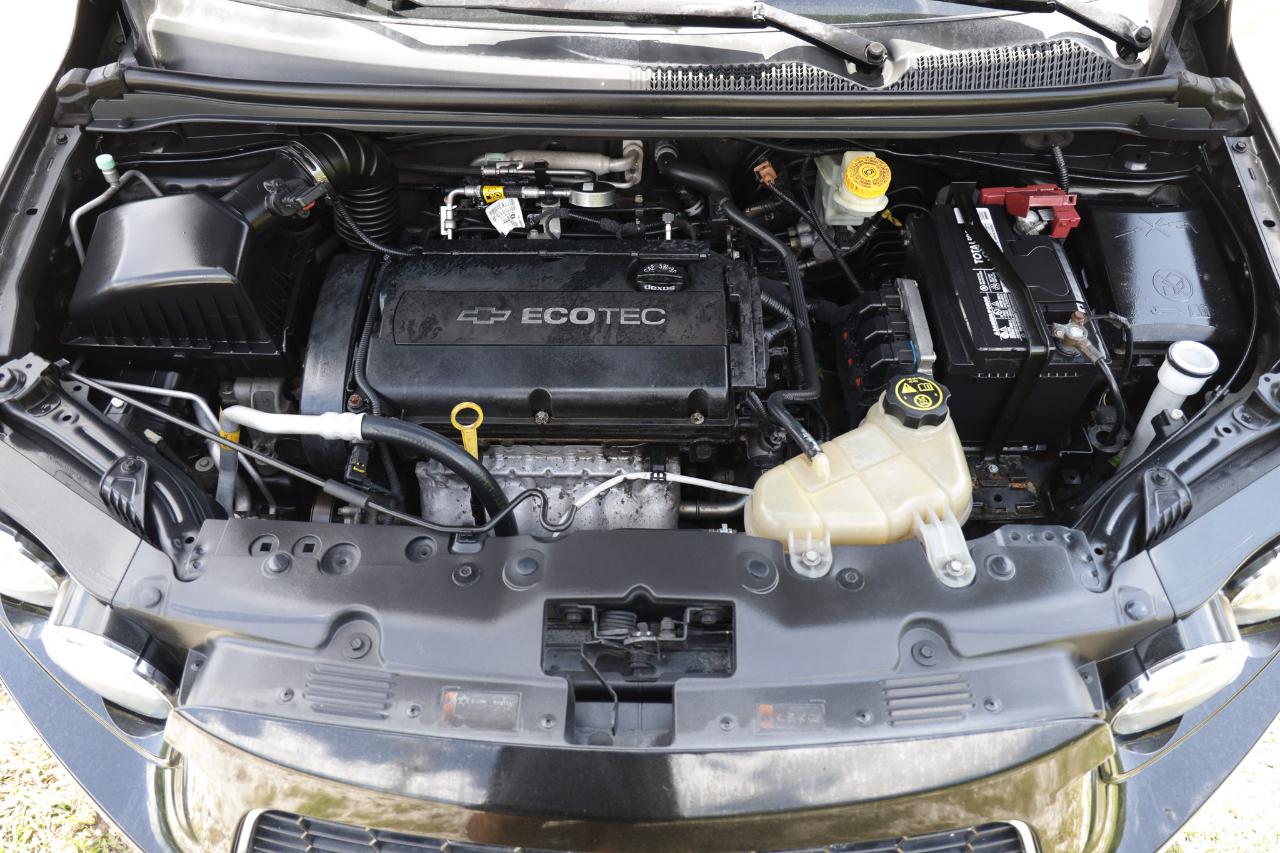 Chevrolet Sonic  2014