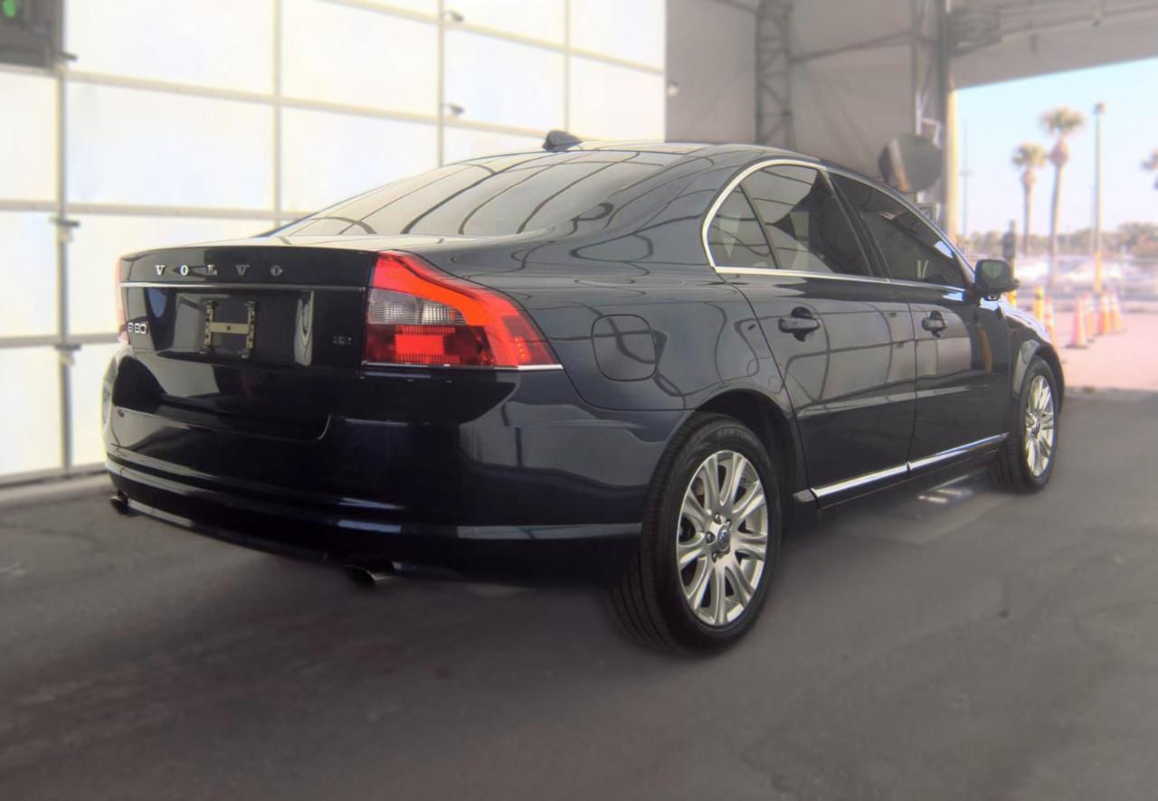 Volvo S80  2010