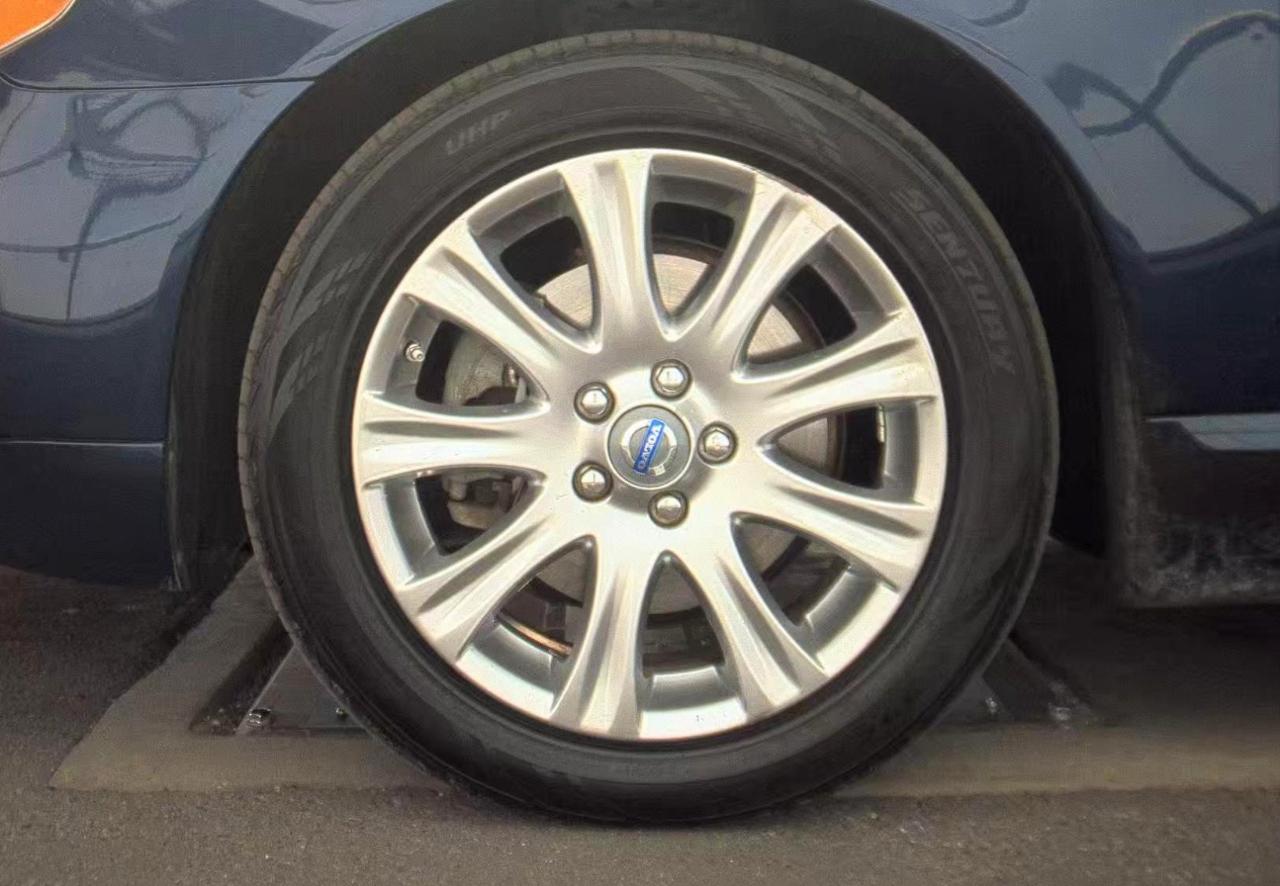 Volvo S80  2010