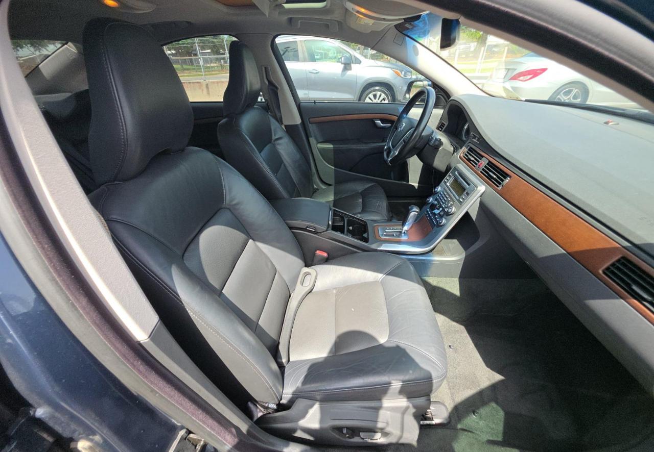 Volvo S80  2010